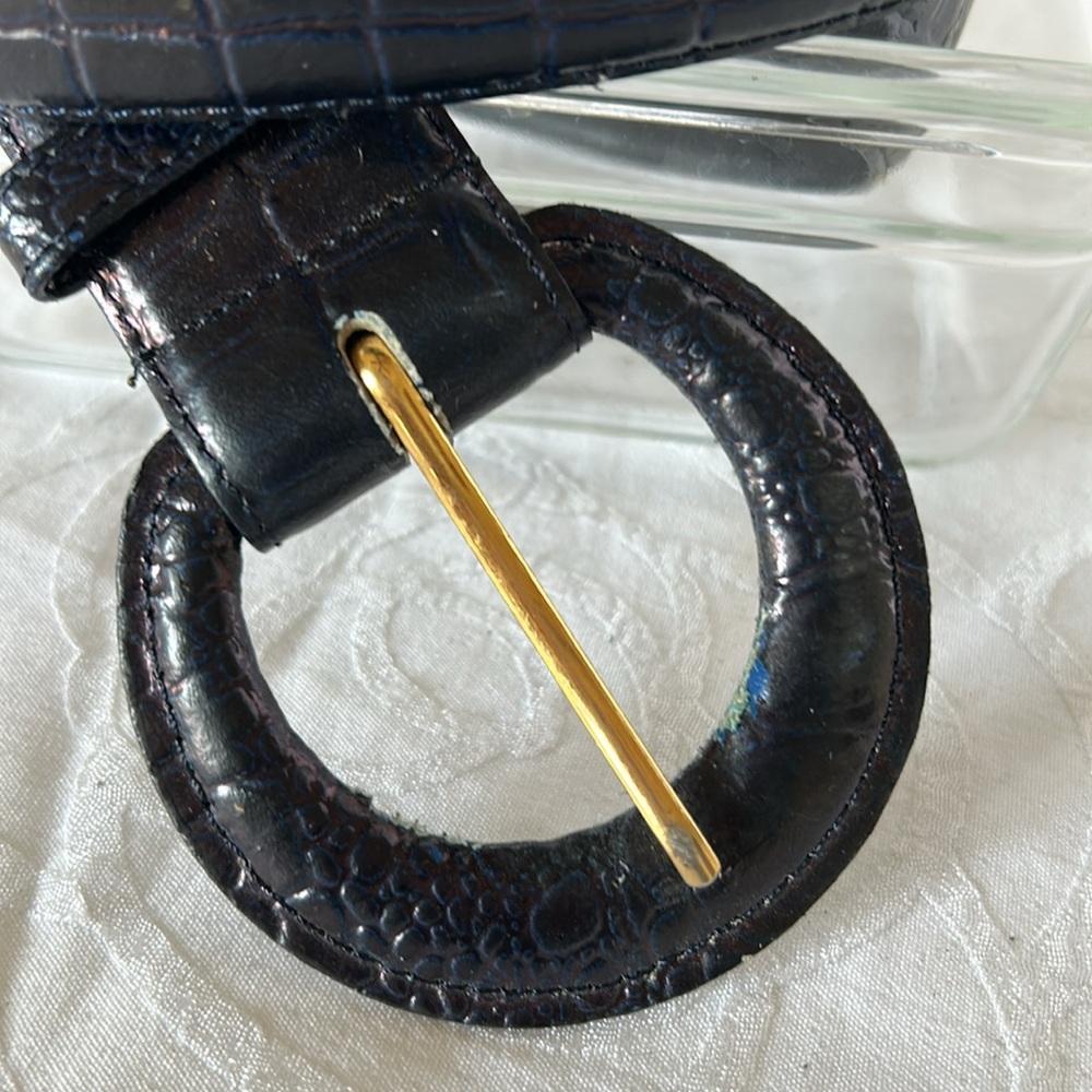TOGETHER CRAFTS blue croc vintage embossed women’s bonded leather belt Size M-L - Picture 2 of 8
